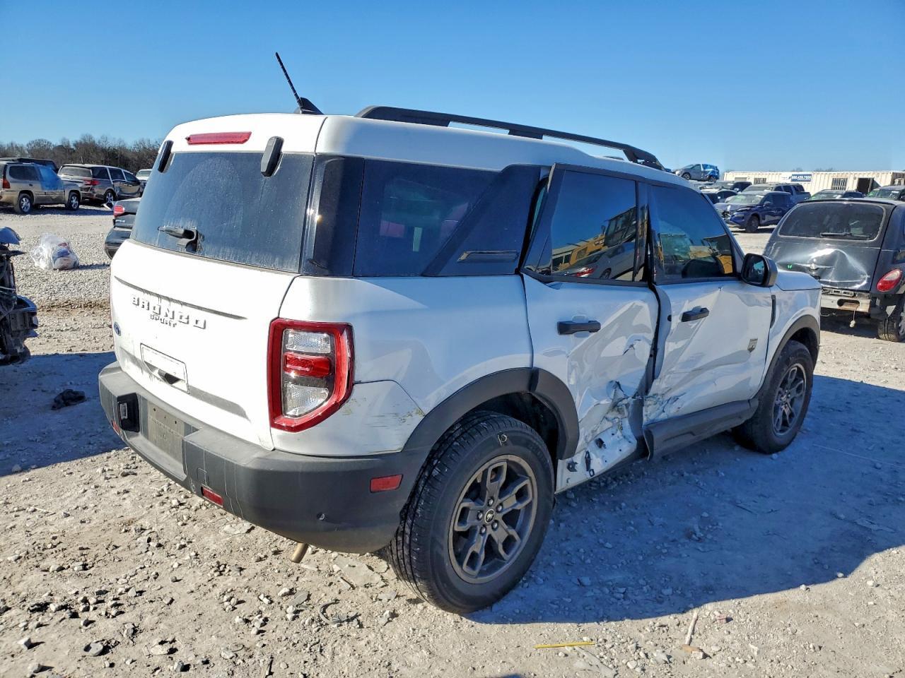 3FMCR9B66PRE24569 2023 FORD BRONCO SPORT photo no. 3