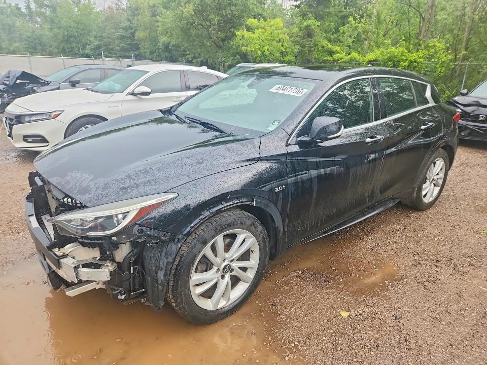 2018 INFINITI QX30 SJKCH5CPXJA050859