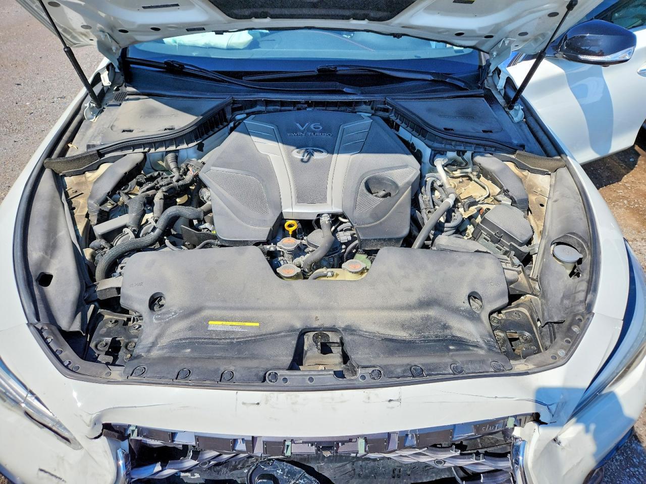 2018 INFINITI Q50 RED SPORT 400 — Фото 11 из 12