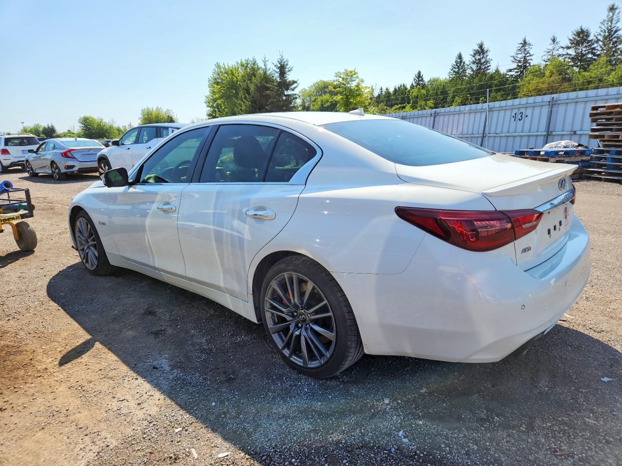 2018 INFINITI Q50 RED SPORT 400 — Фото 2 из 12