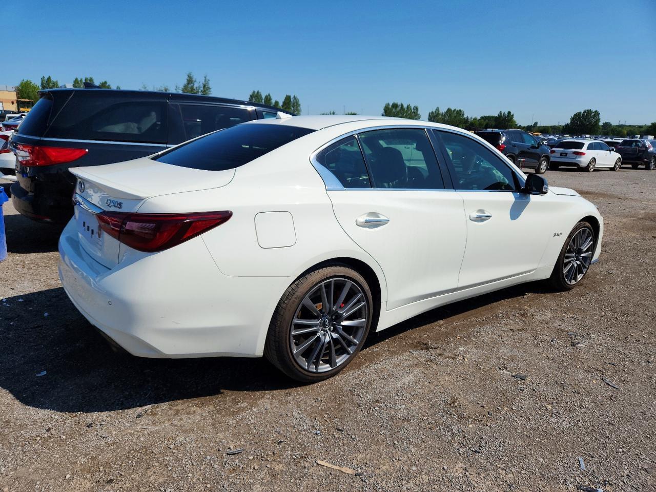 2018 INFINITI Q50 RED SPORT 400 — Фото 3 из 12