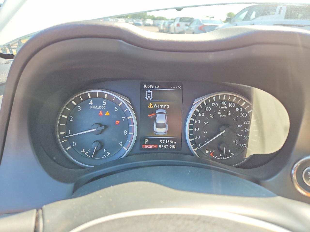 2018 INFINITI Q50 RED SPORT 400 — Фото 9 из 12