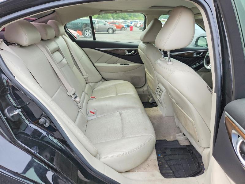 2018 INFINITI Q50 3.0T LUXE — Фото 10 из 12