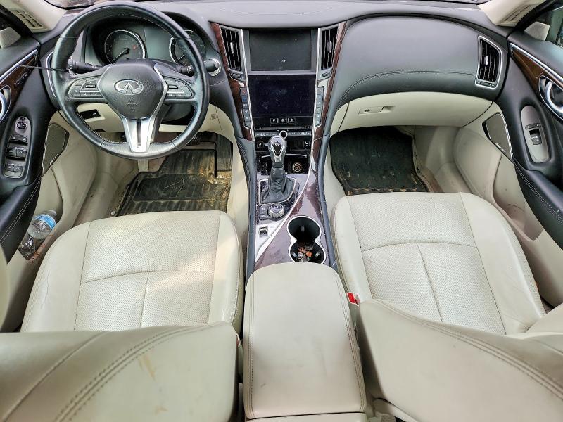2018 INFINITI Q50 3.0T LUXE — Фото 8 из 12