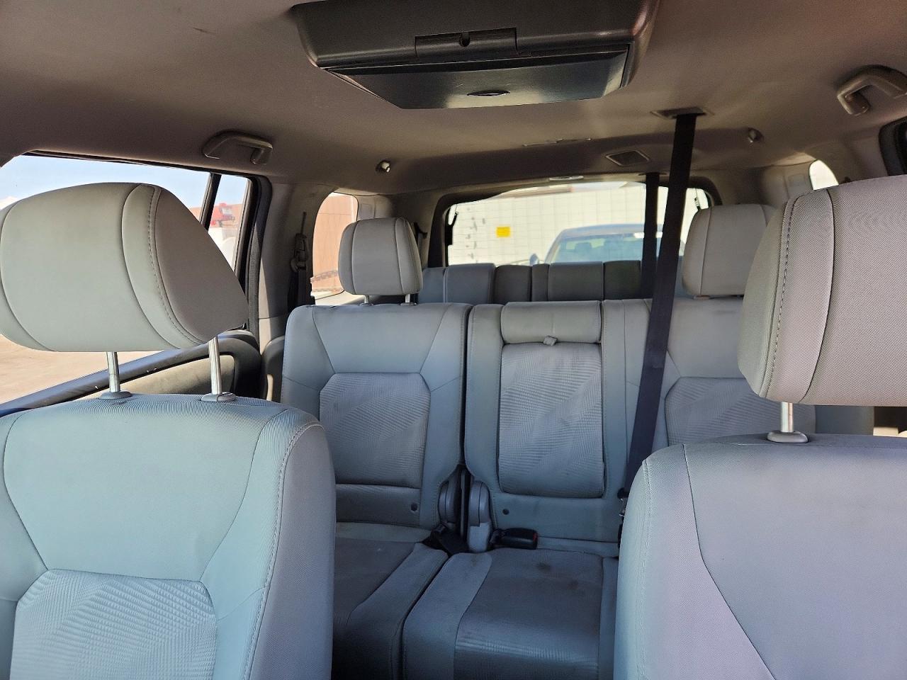 2015 HONDA PILOT LX — Фото 10 из 13