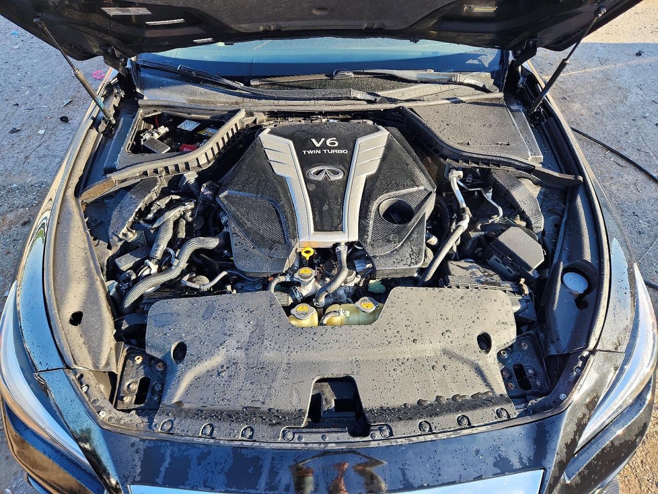 2018 INFINITI Q50 3.0T LUXE — Фото 11 из 12