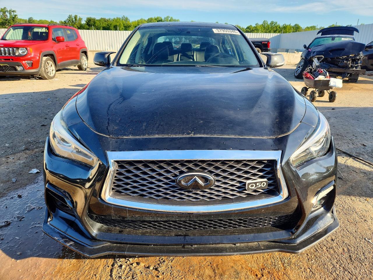 2018 INFINITI Q50 3.0T LUXE — Фото 5 из 12