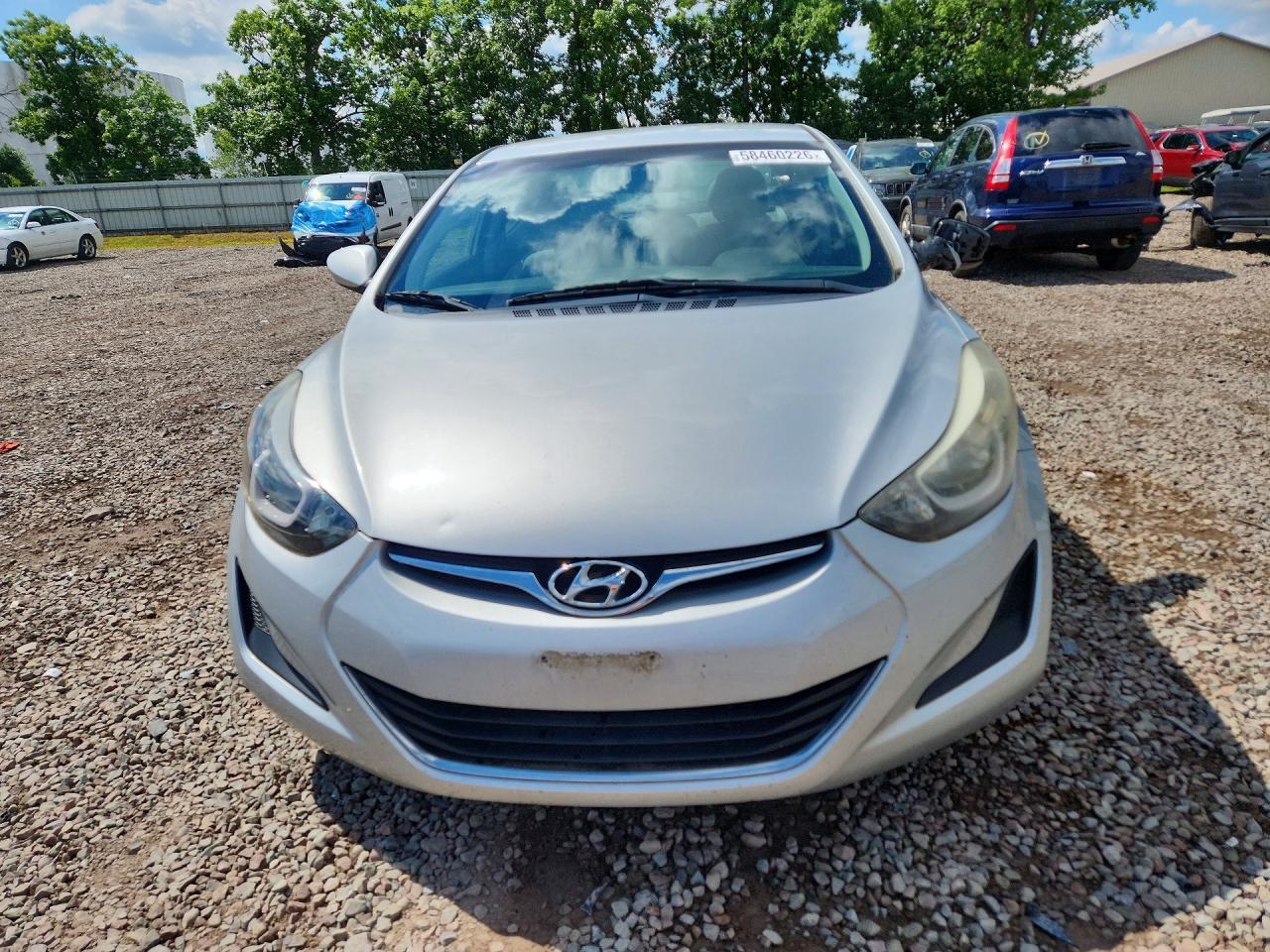 2015 HYUNDAI ELANTRA SE — Фото 5 из 12