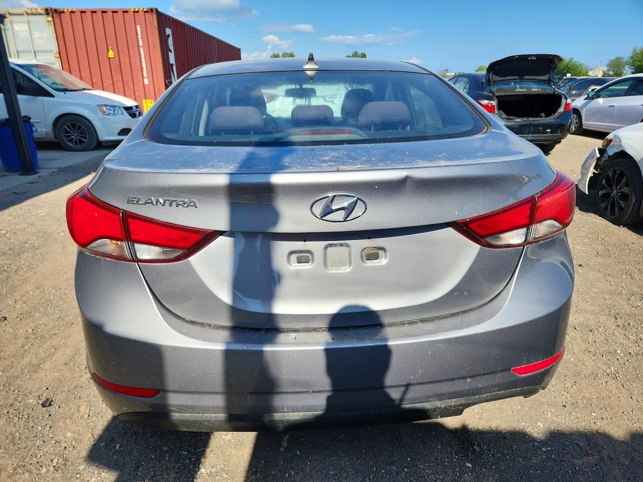 2015 HYUNDAI ELANTRA SE — Фото 6 из 12