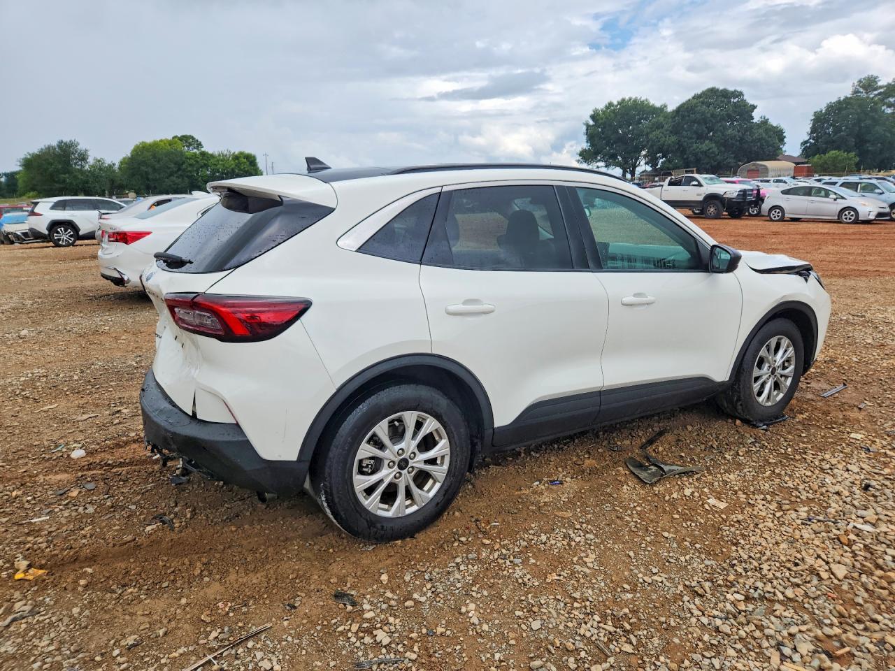 1FMCU0GN1PUA36894 2023 FORD ESCAPE photo no. 3