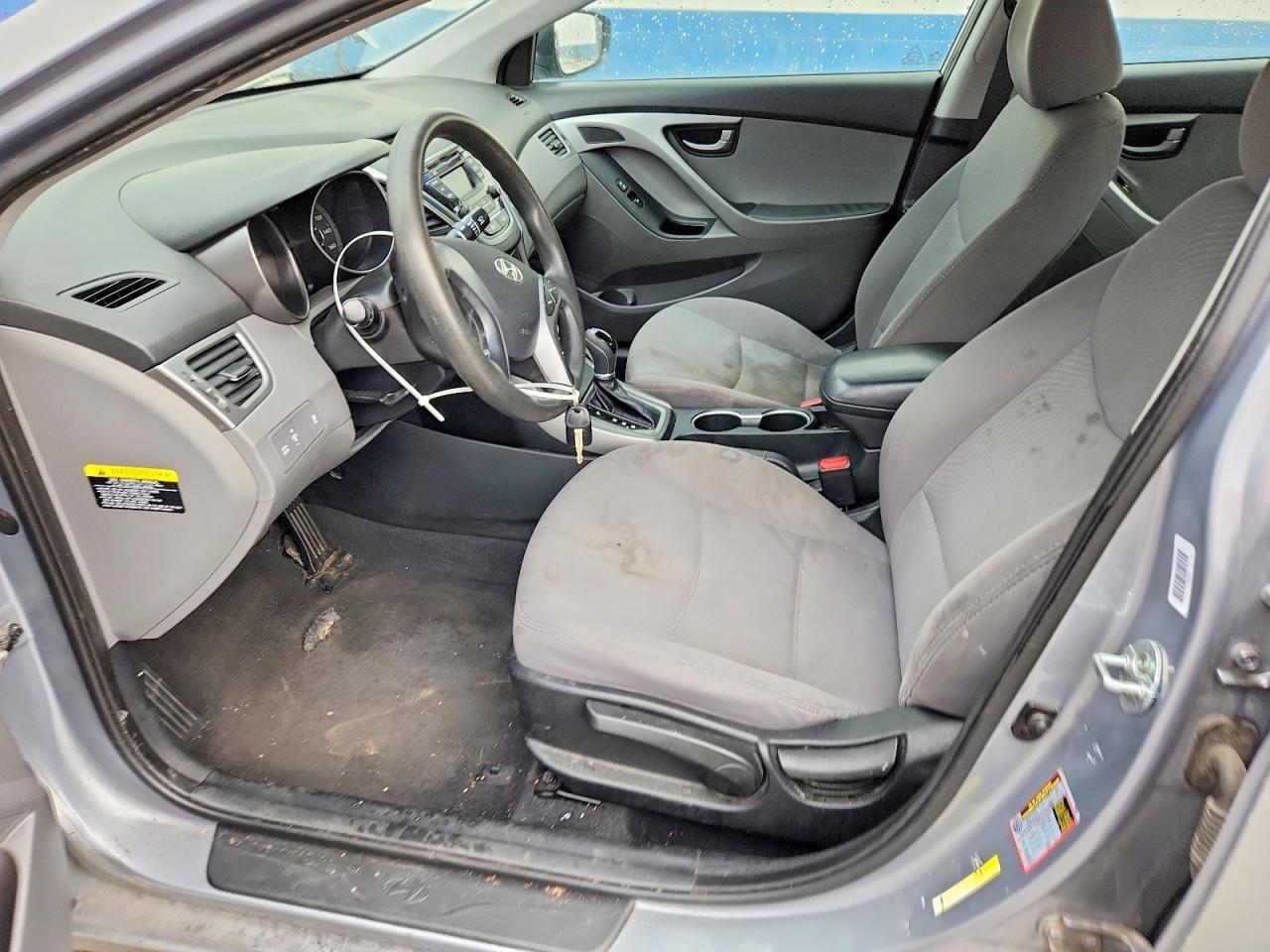 2015 HYUNDAI ELANTRA SE — Фото 7 из 12
