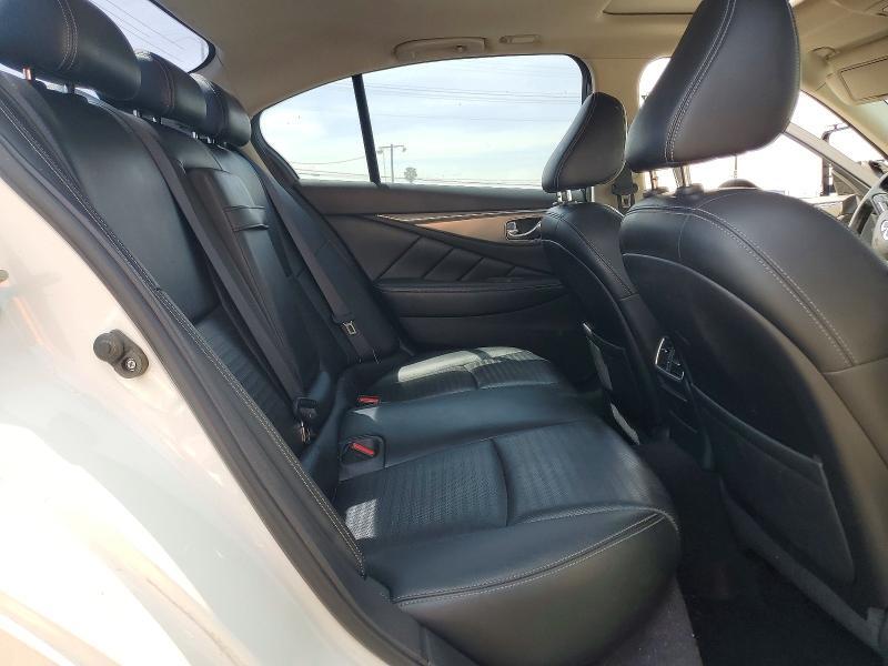 2018 INFINITI Q50 3.0T SPORT — Фото 10 из 14