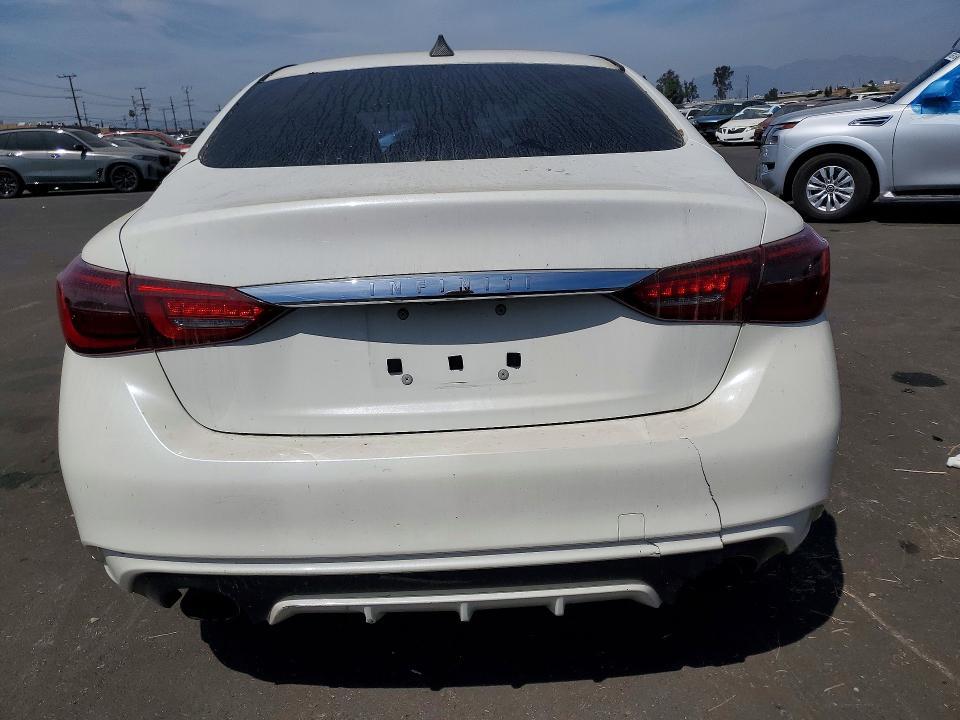 2018 INFINITI Q50 3.0T SPORT — Фото 6 из 14