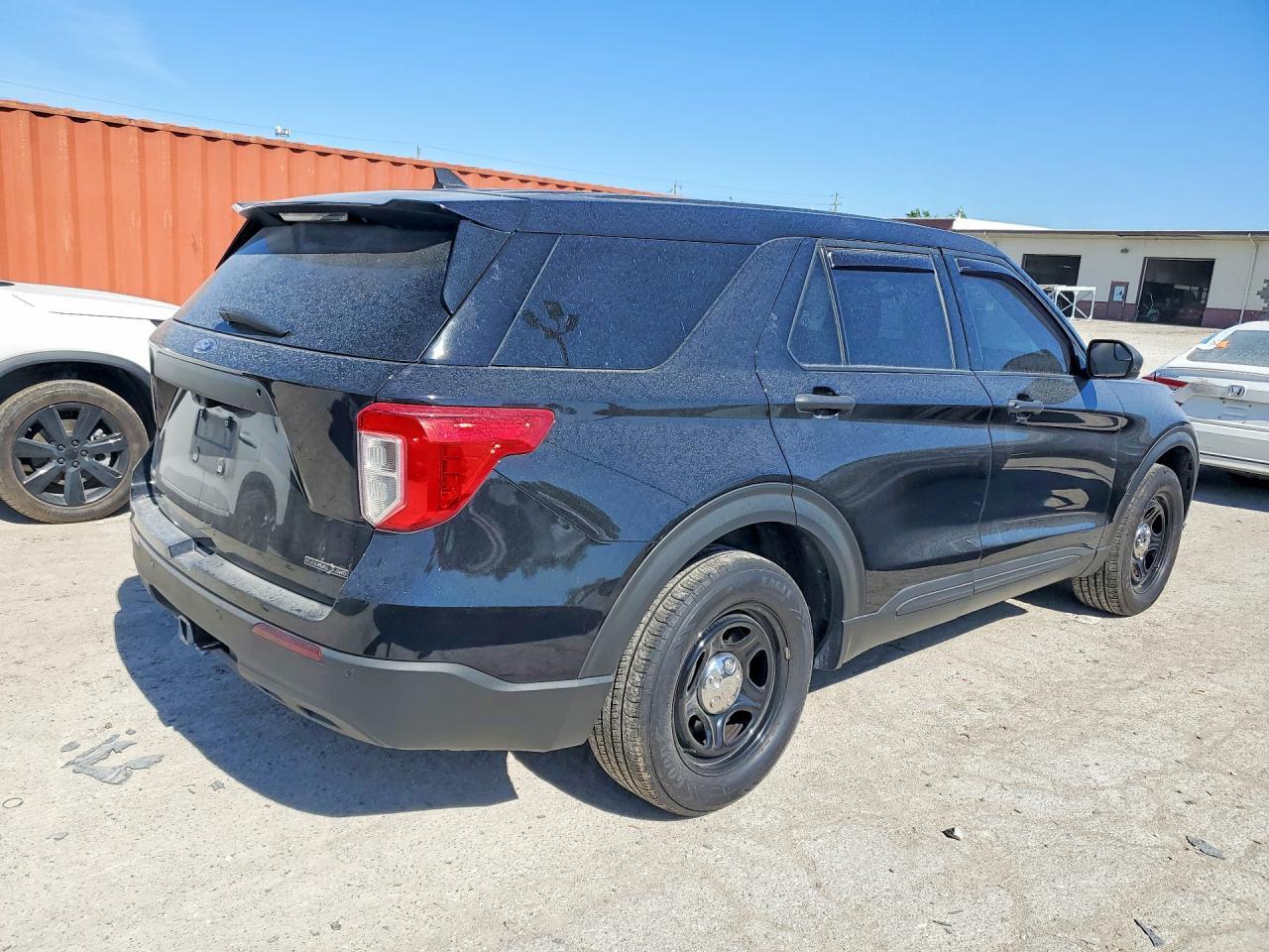 2023 FORD EXPLORER POLICE INTERCEPTOR — Фото 3 из 13