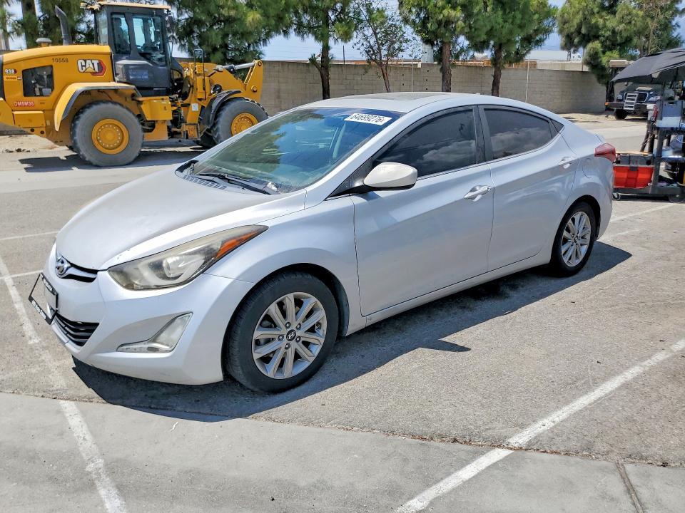 2015 HYUNDAI ELANTRA KMHDH4AE6FU240260