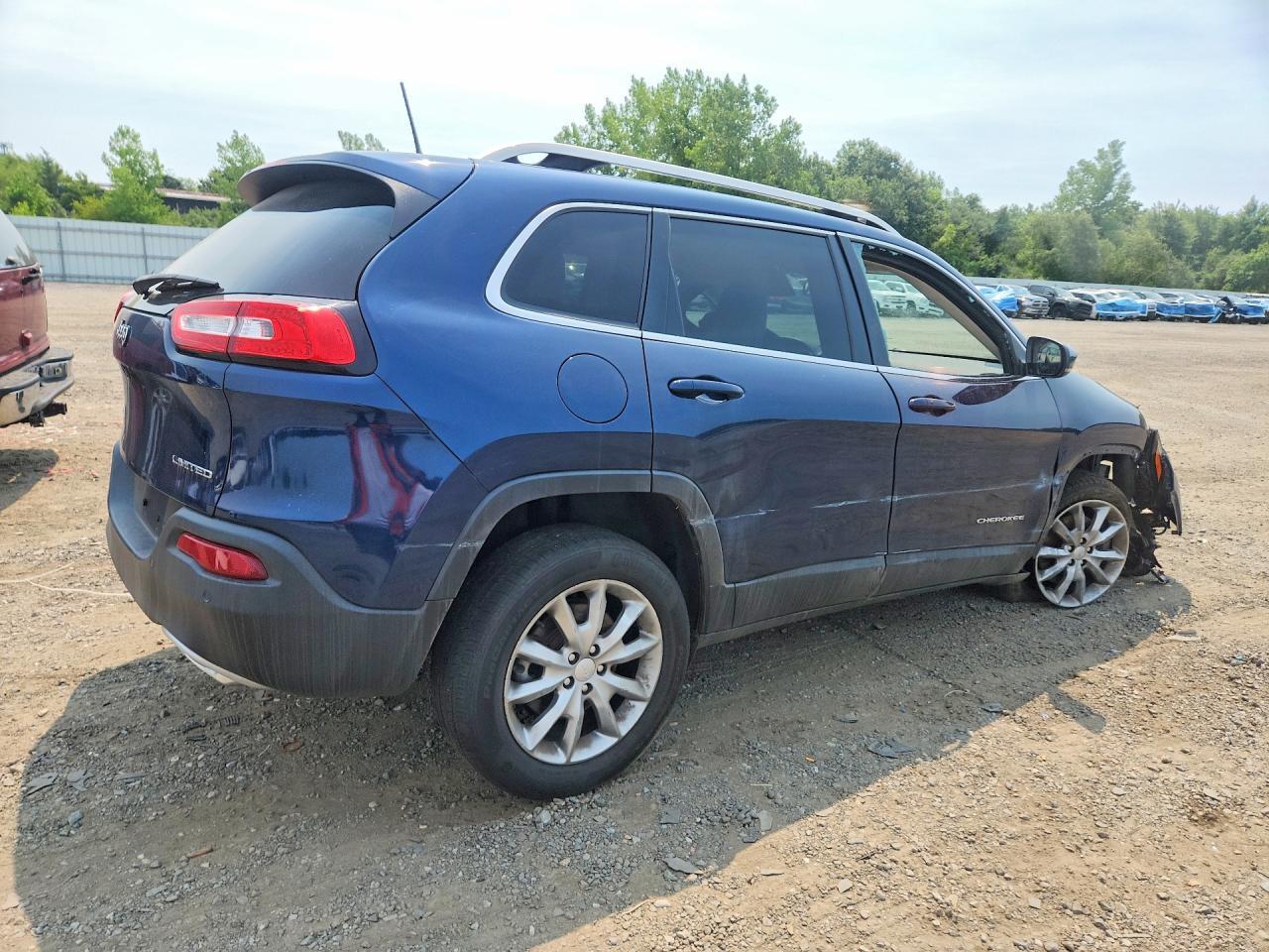 1C4PJMDX9JD554741 2018 JEEP CHEROKEE photo no. 3