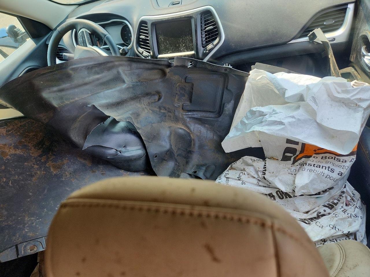 1C4PJMDX9JD554741 2018 JEEP CHEROKEE photo no. 8