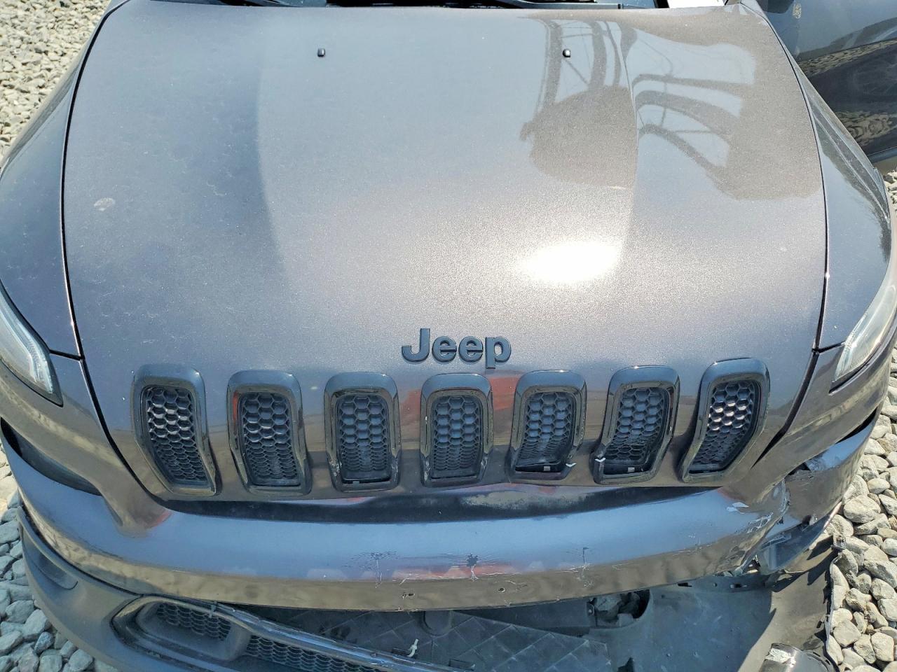 2018 JEEP CHEROKEE LATITUDE — Фото 12 из 13