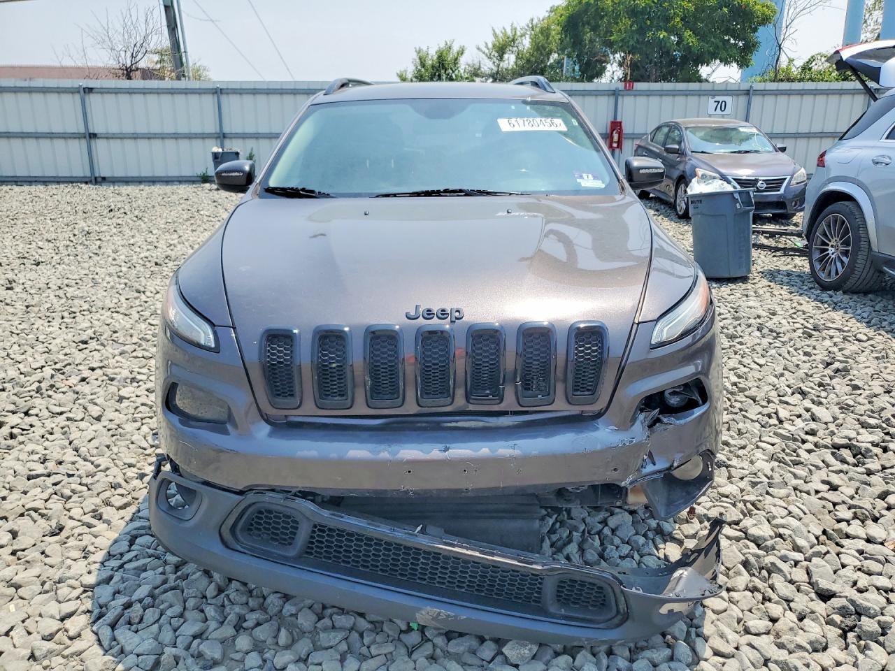 2018 JEEP CHEROKEE LATITUDE — Фото 5 из 13