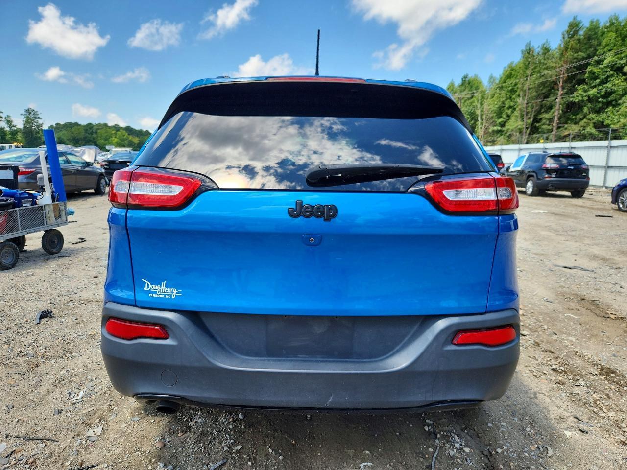 2018 JEEP CHEROKEE LATITUDE — Фото 6 из 13