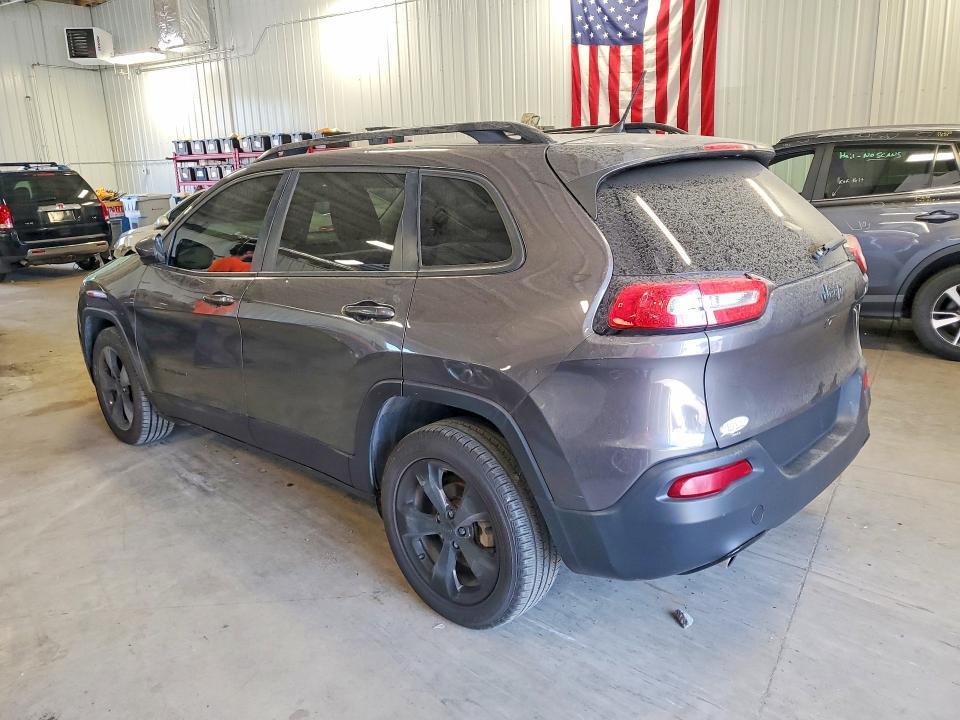 2018 JEEP CHEROKEE LATITUDE — Фото 2 из 13