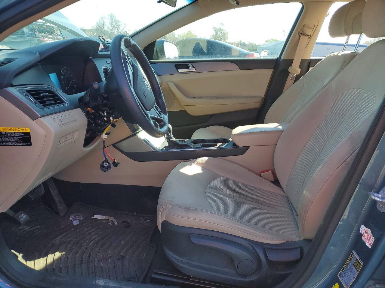 2015 HYUNDAI SONATA SE — Фото 7 из 12