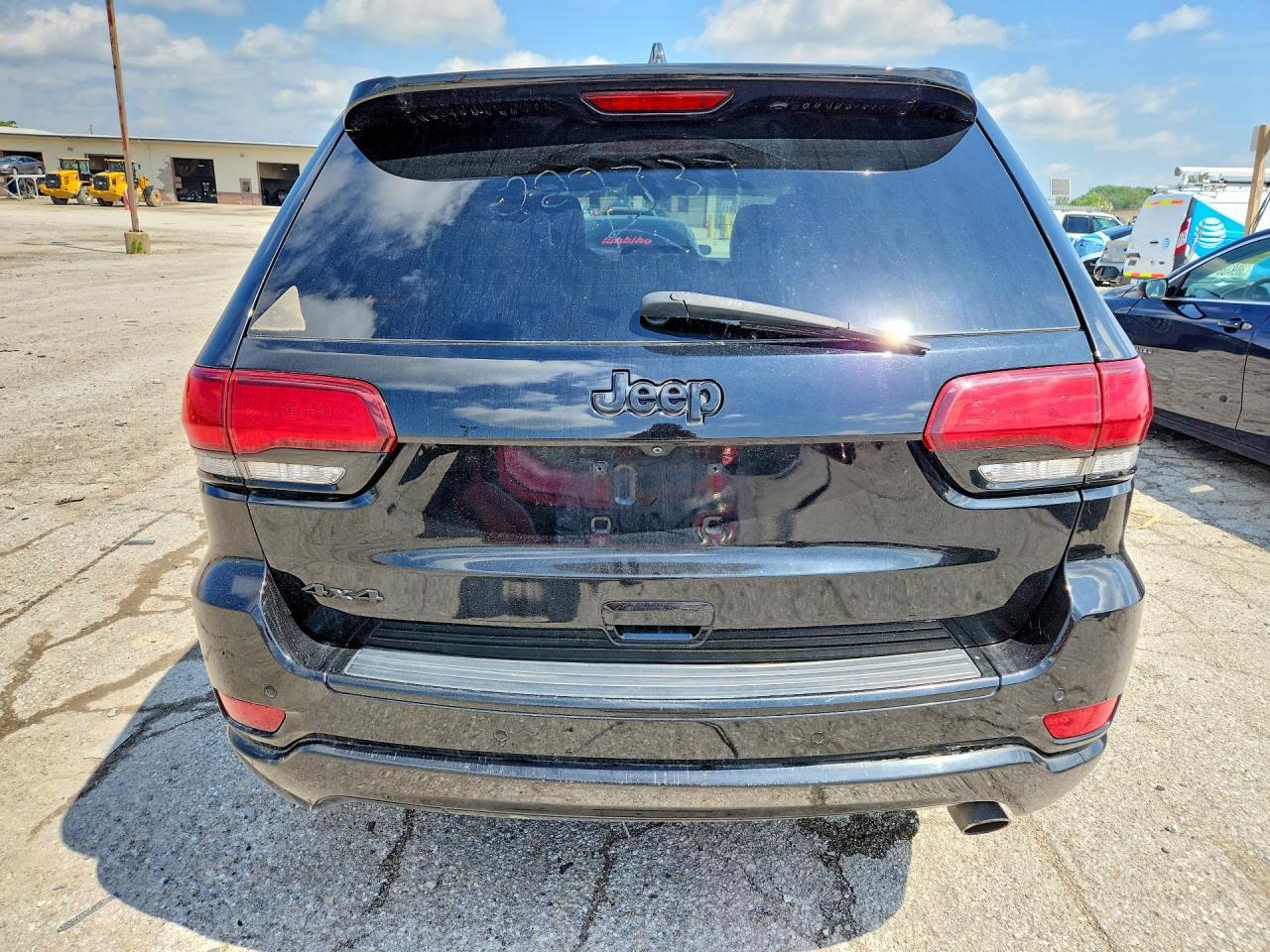 2018 JEEP CHEROKEE — Фото 6 из 13