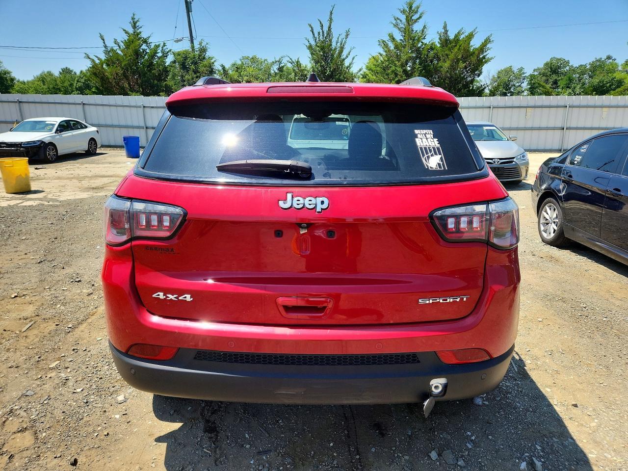 2018 JEEP COMPASS SPORT — Фото 6 из 12