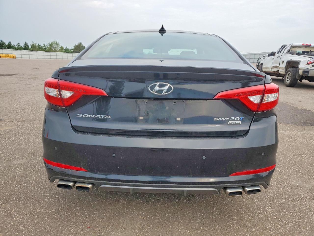2015 HYUNDAI SONATA LIMITED 2.0T — Фото 6 из 12