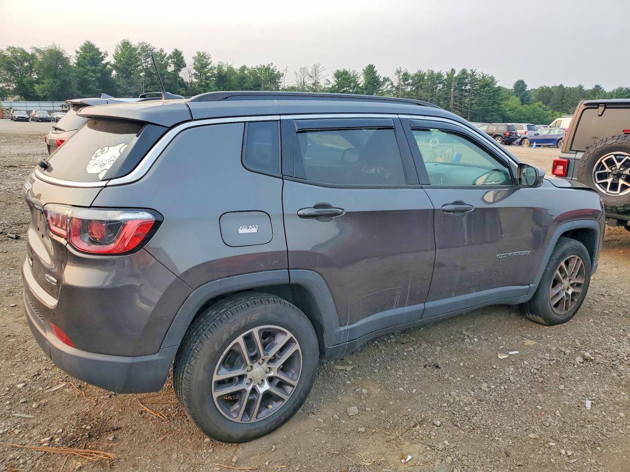 2018 JEEP COMPASS LATITUDE — Фото 3 из 12