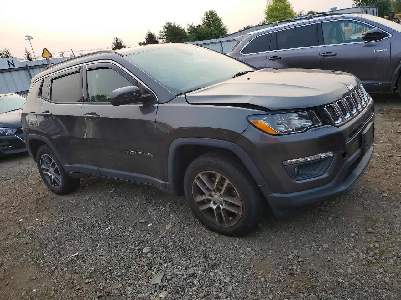 2018 JEEP COMPASS LATITUDE — Фото 4 из 12