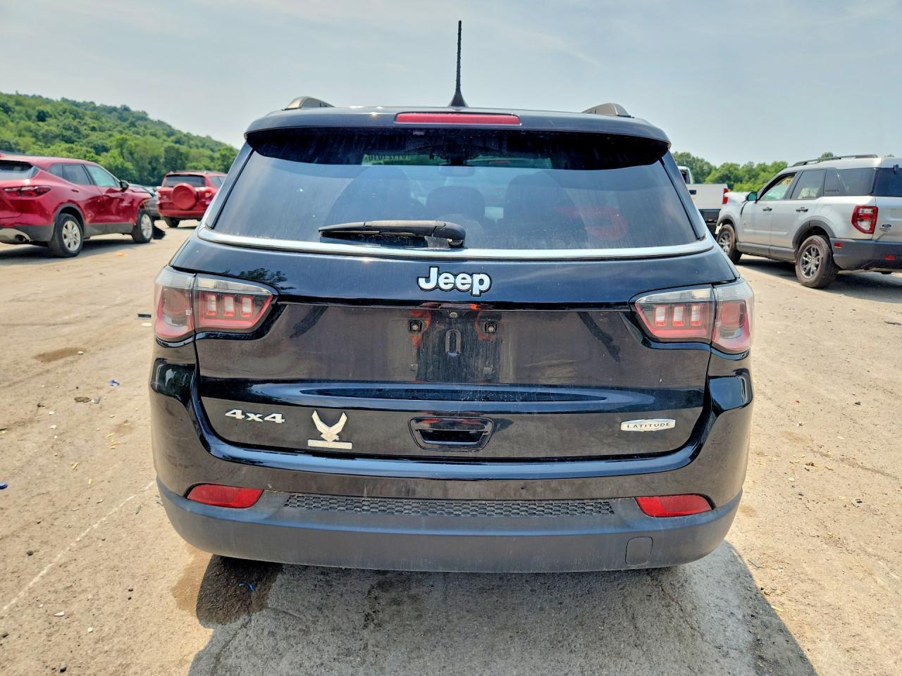 3C4NJDBBXJT155183 2018 JEEP COMPASS photo no. 6