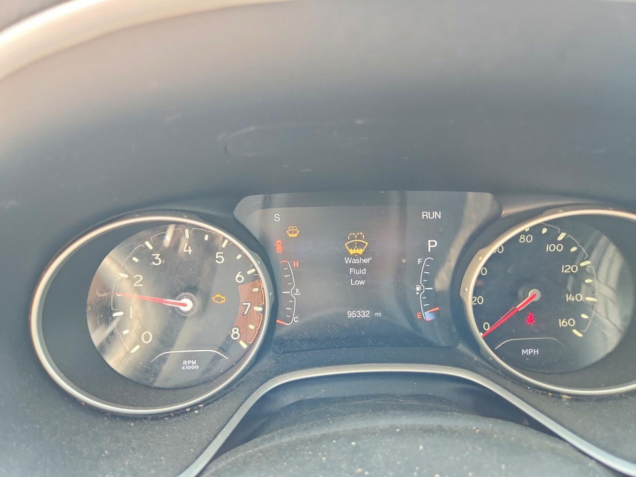 3C4NJDBBXJT155183 2018 JEEP COMPASS photo no. 9