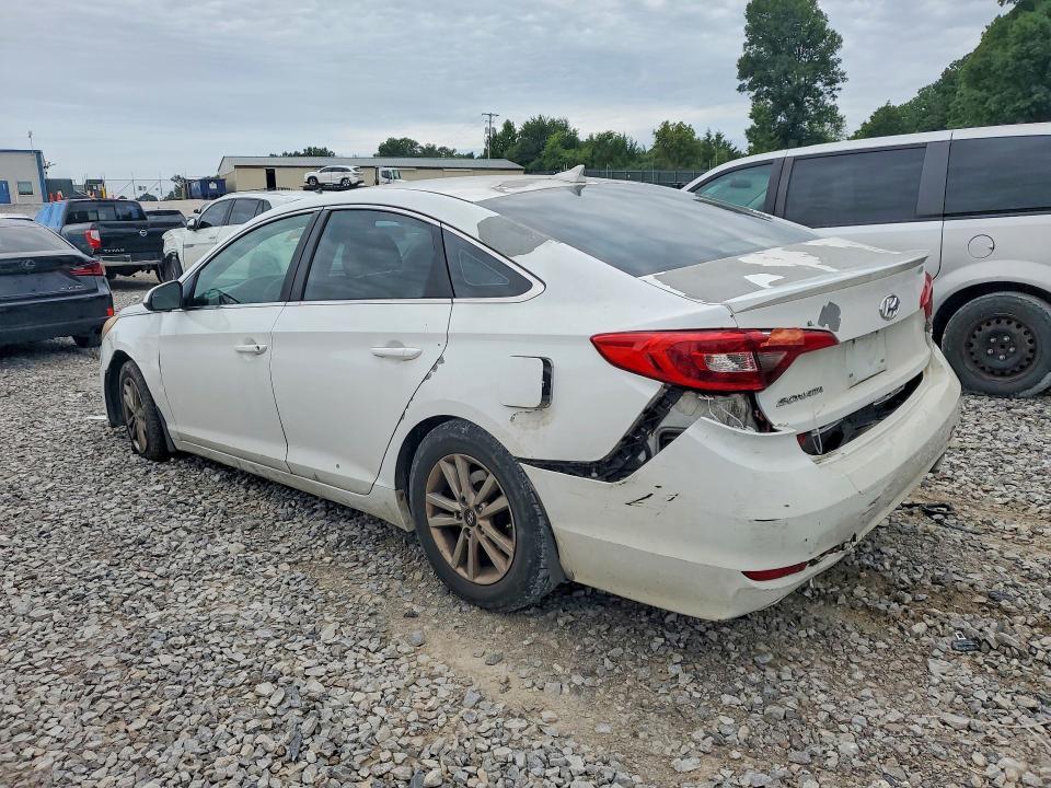 2015 HYUNDAI SONATA SE — Фото 2 из 12
