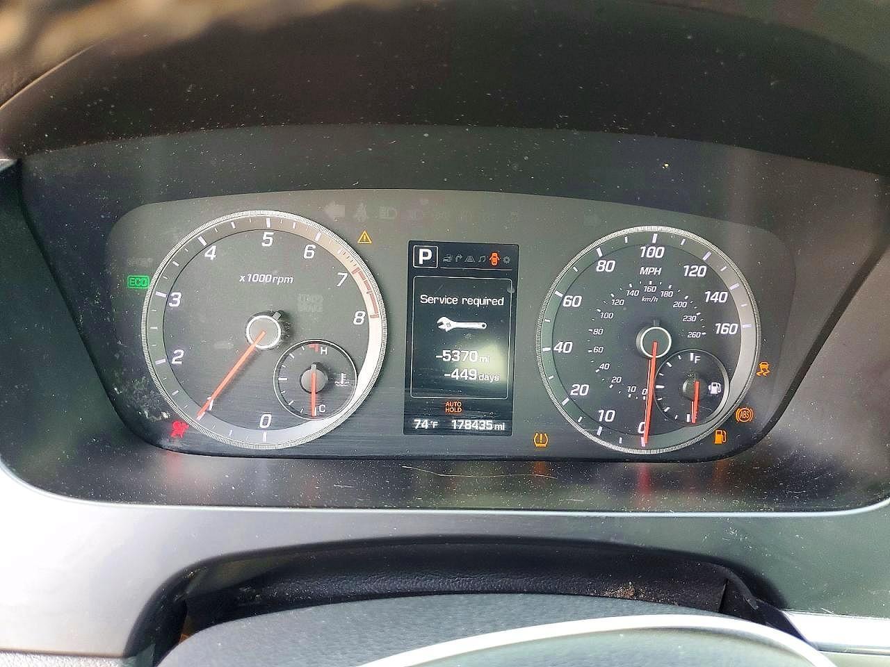 2015 HYUNDAI SONATA LIMITED 2.0T — Фото 9 из 12
