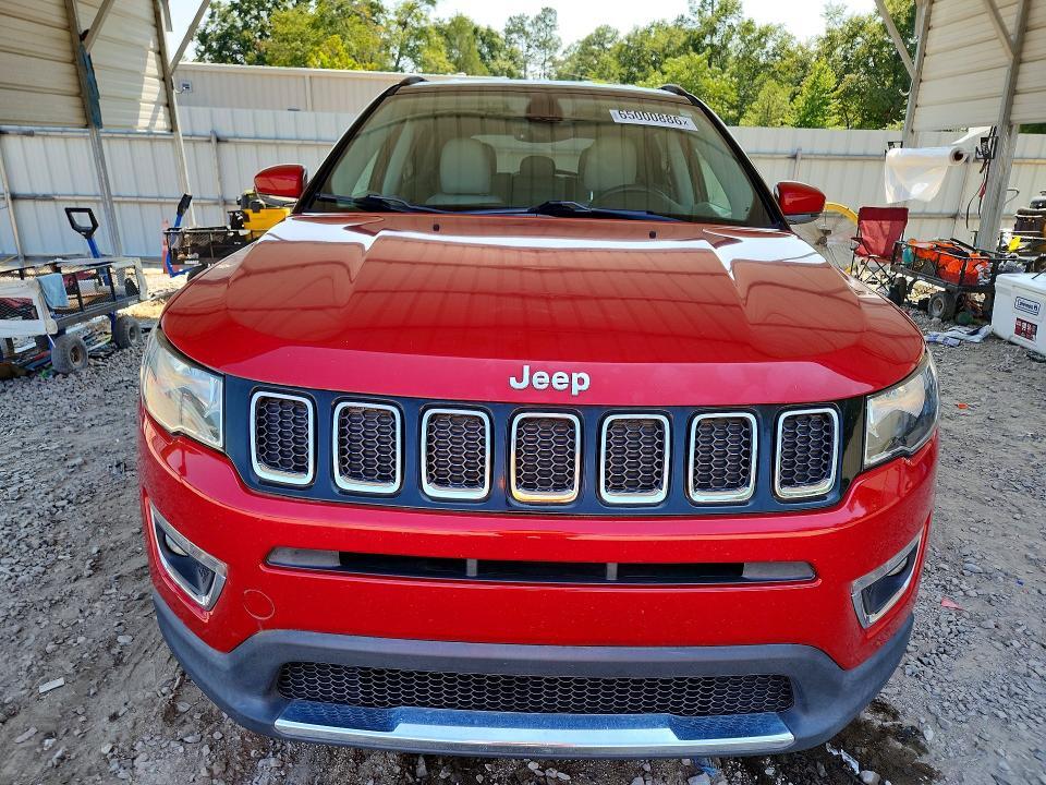 3C4NJCCBXJT374816 2018 JEEP COMPASS photo no. 5