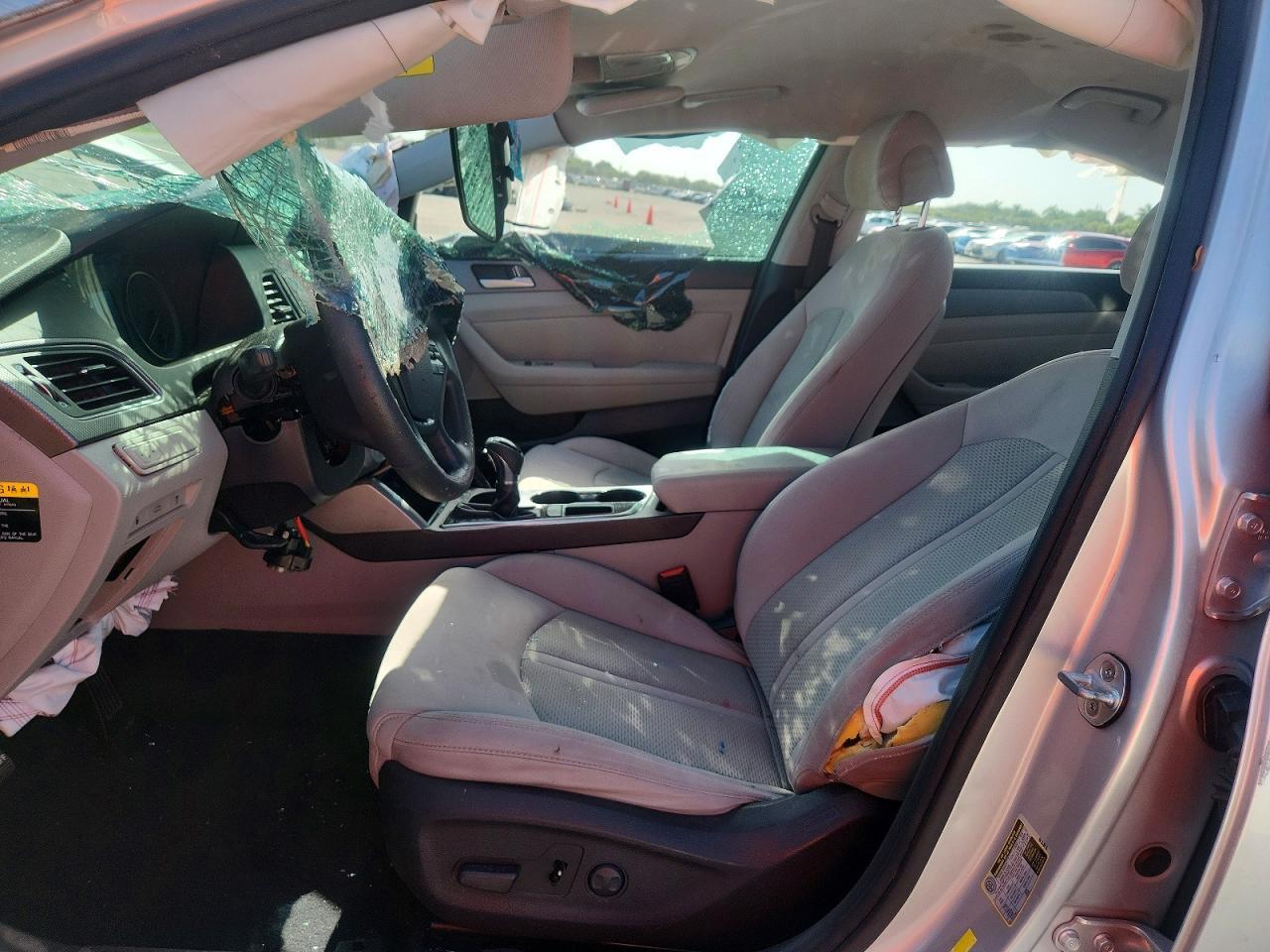 2015 HYUNDAI SONATA SE — Фото 7 из 12