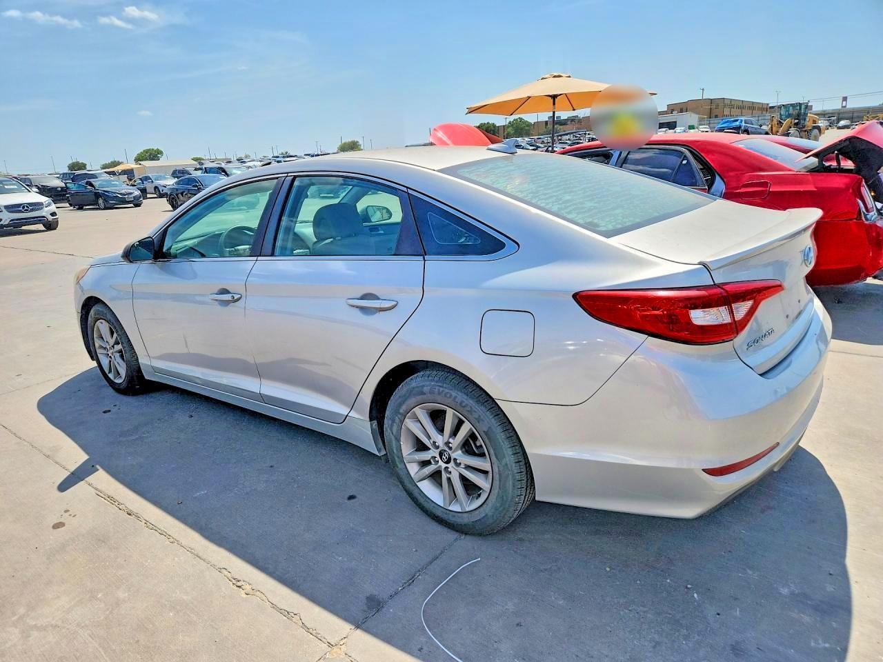 2015 HYUNDAI SONATA SE — Фото 2 из 12