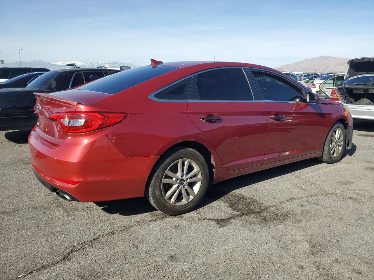 2015 HYUNDAI SONATA SE — Фото 3 из 12