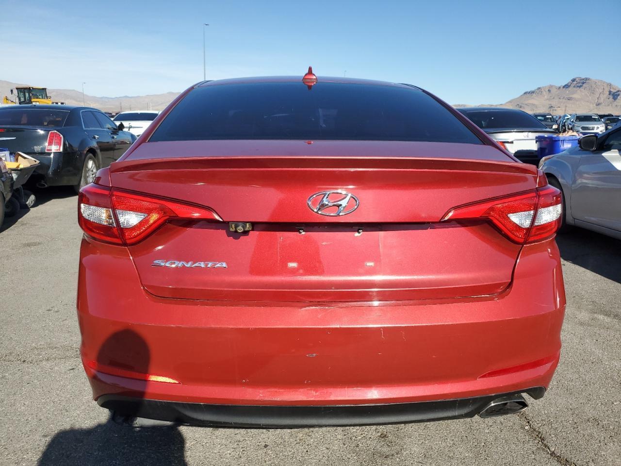 2015 HYUNDAI SONATA SE — Фото 6 из 12