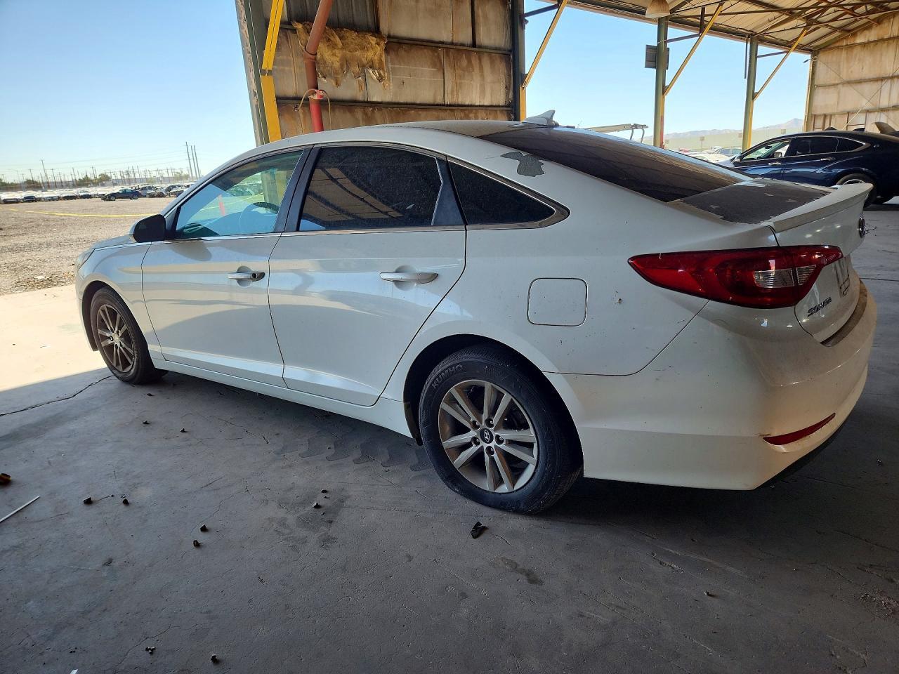 2015 HYUNDAI SONATA SE — Фото 2 из 12