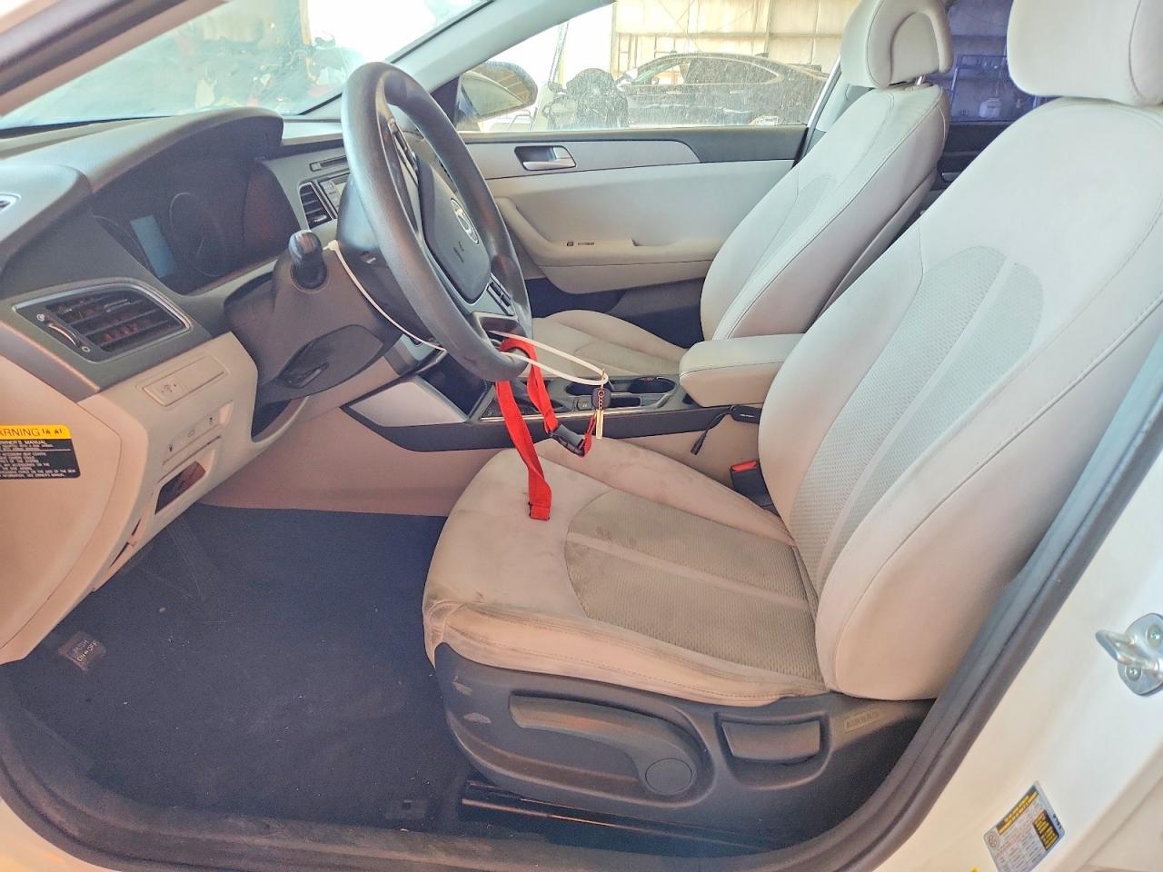 2015 HYUNDAI SONATA SE — Фото 7 из 12