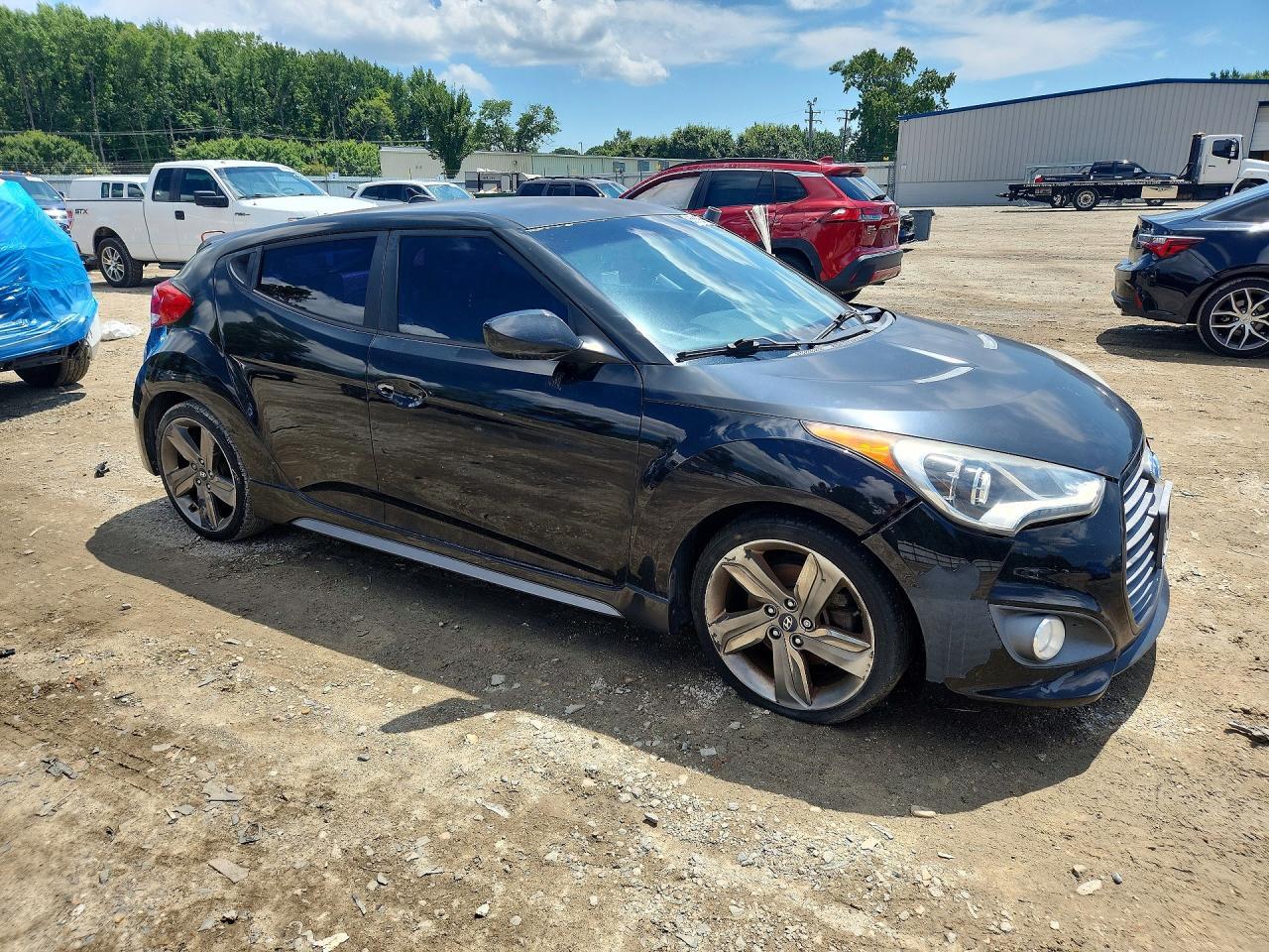 2015 HYUNDAI VELOSTER TURBO R-SPEC — Фото 4 из 12