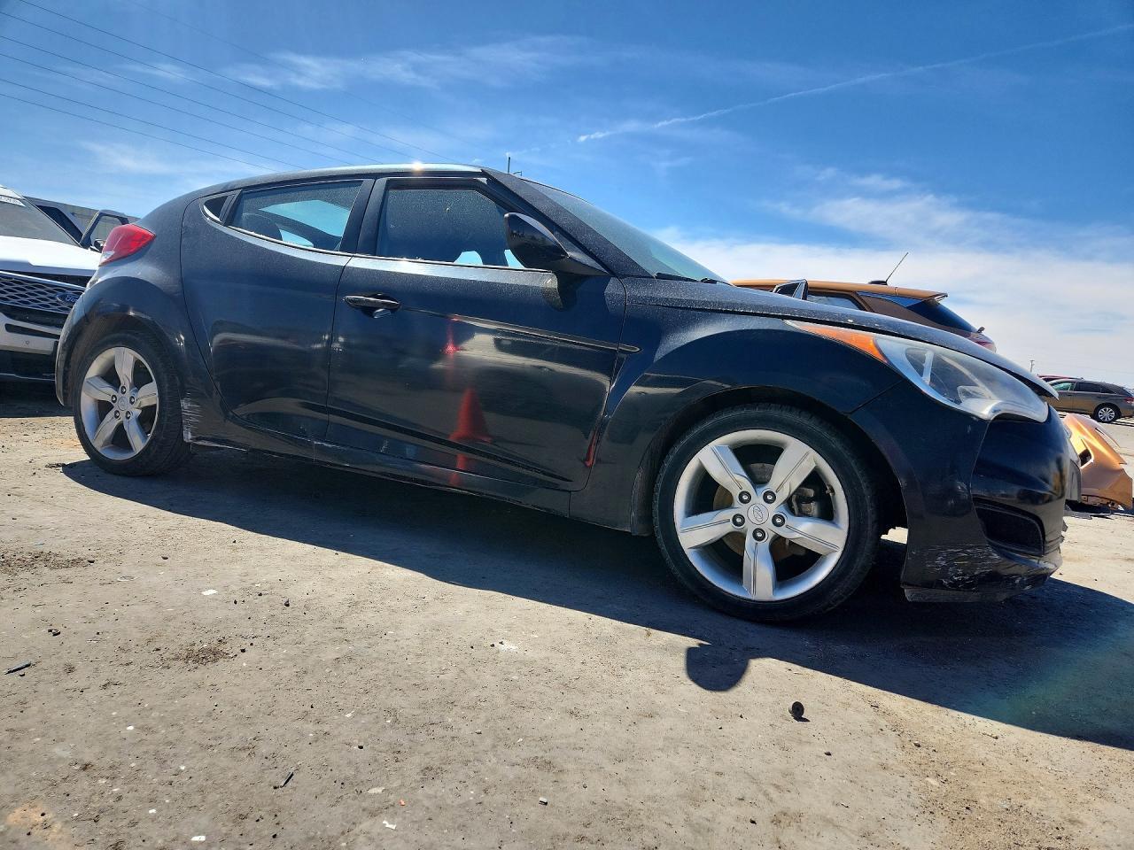 2015 HYUNDAI VELOSTER BASE — Фото 4 из 12