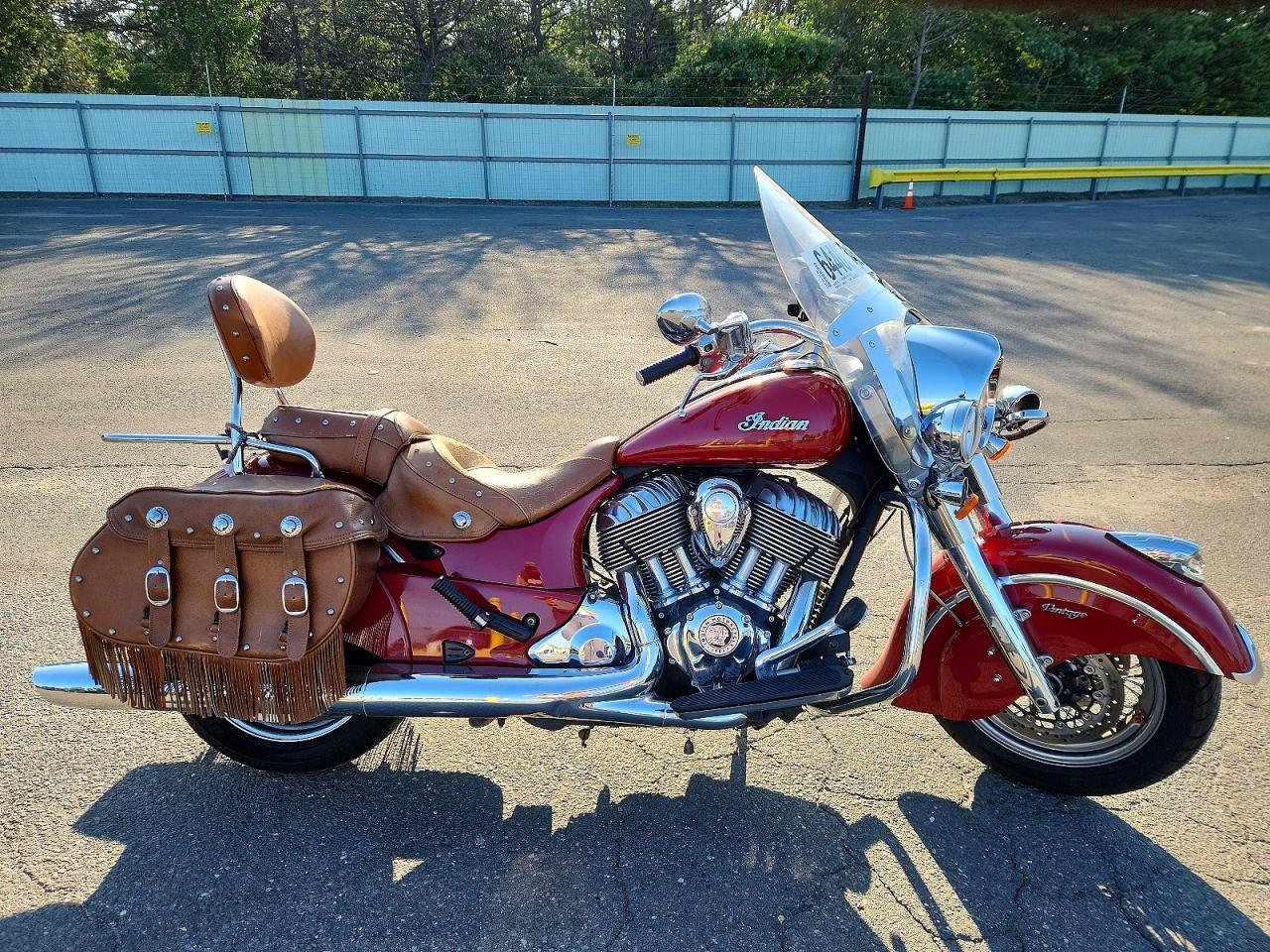 2015 INDIAN MOTORCYCLE CO. CHIEF 56KCCVAA2F3326604