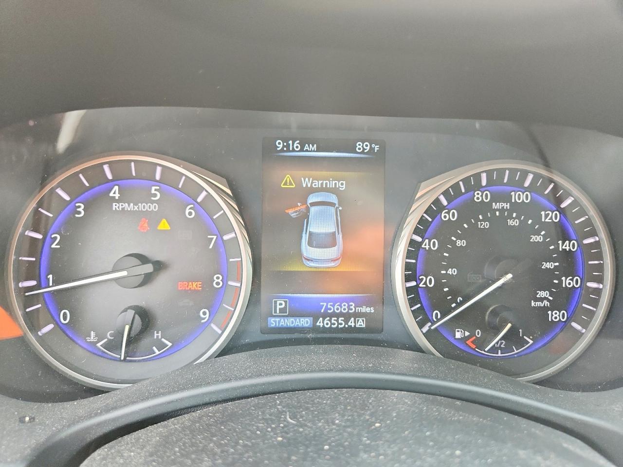 2015 INFINITI Q50 PREMIUM — Фото 9 из 12