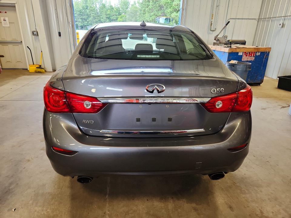 2015 INFINITI Q50 PREMIUM — Фото 6 из 12
