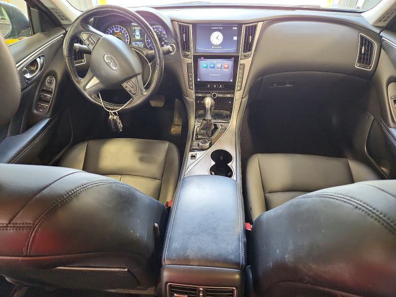 2015 INFINITI Q50 PREMIUM — Фото 8 из 12