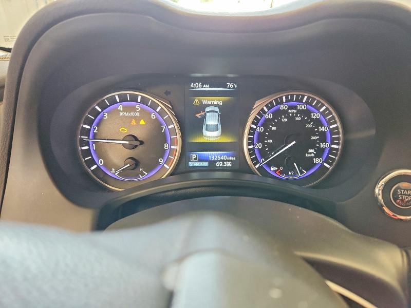 2015 INFINITI Q50 PREMIUM — Фото 9 из 12