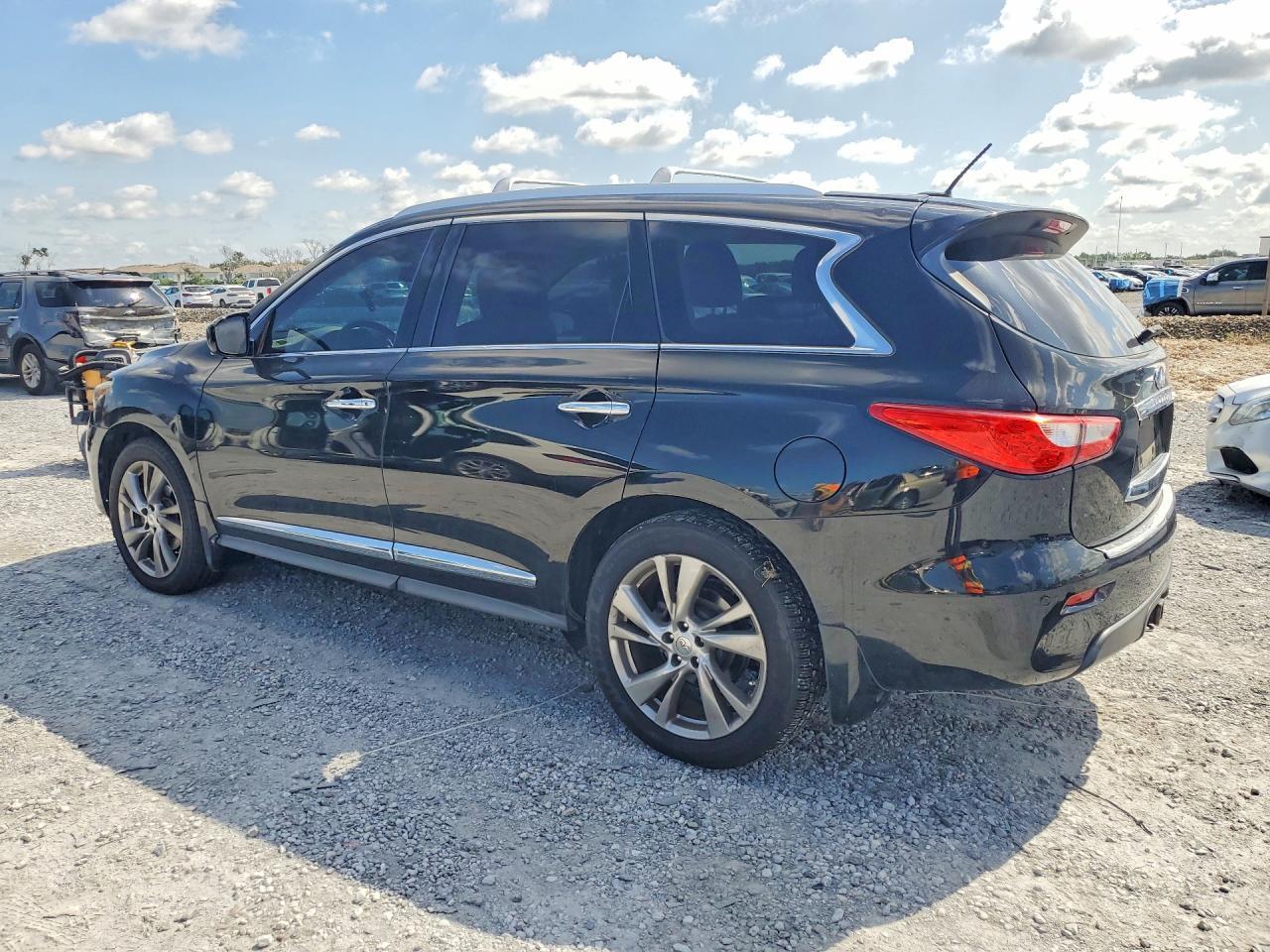 2015 INFINITI QX60 BASE — Фото 2 из 13